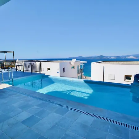 With The Pool And Sea View, As You Can Have A Pleasant Time On Your Balcony Villa Bogazici