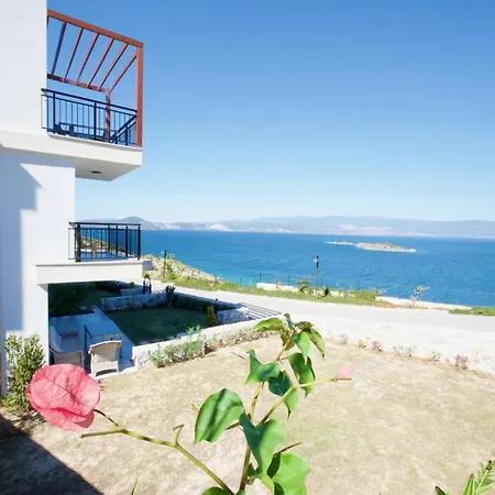 With The Pool And Sea View, As You Can Have A Pleasant Time On Your Balcony