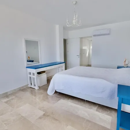 With The Pool And Sea View, As You Can Have A Pleasant Time On Your Balcony Villa